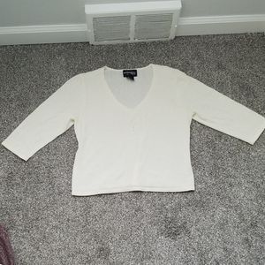 Vintage 3/4 White V-Neck Sweater